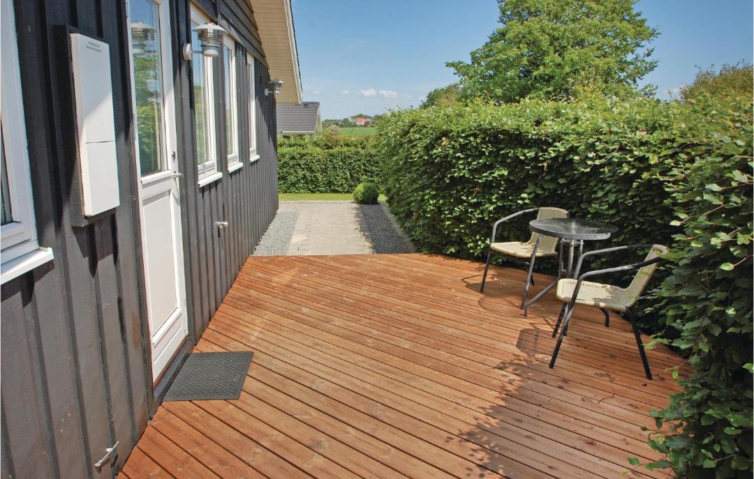 Photo of Others in Flovt Strand