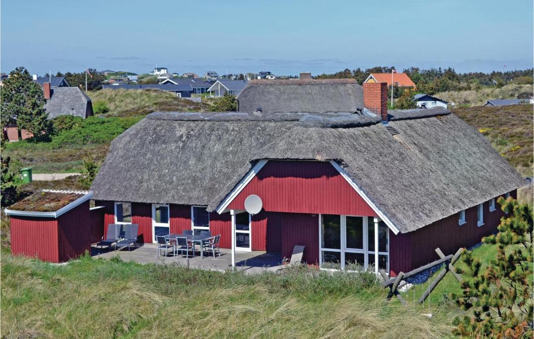 Photo of Others in Henne Strand