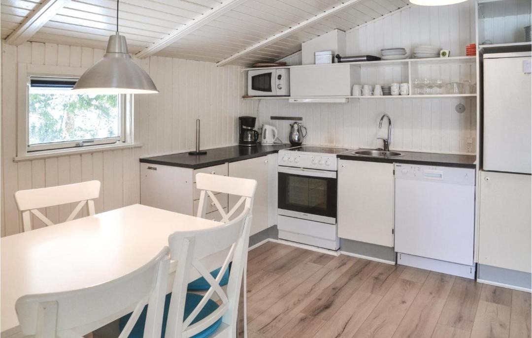 Photo of Kitchen in Skygge