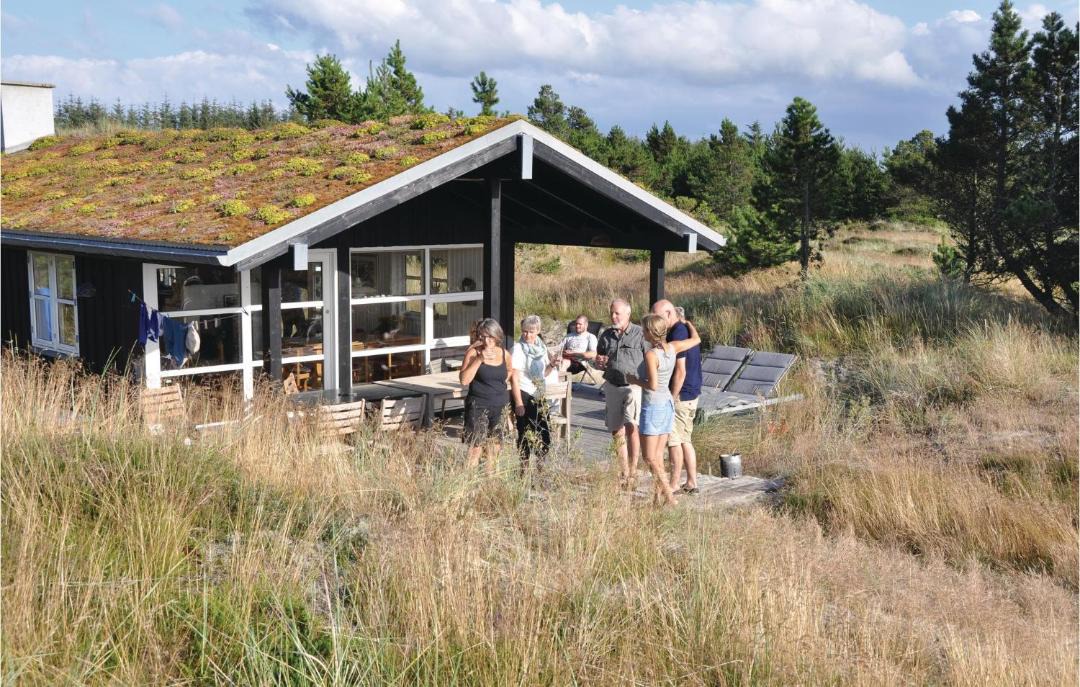 Photo of Buildings in Skram