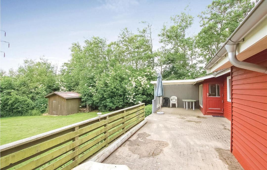 Photo of Others in Remmer Strand