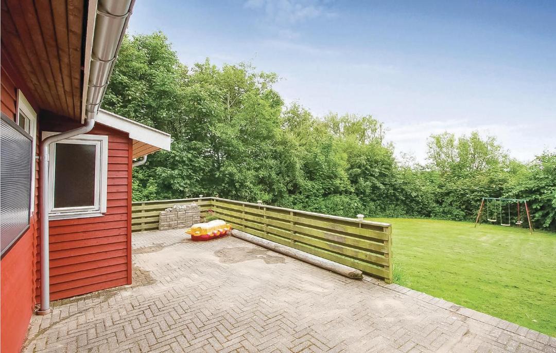 Photo of Others in Remmer Strand