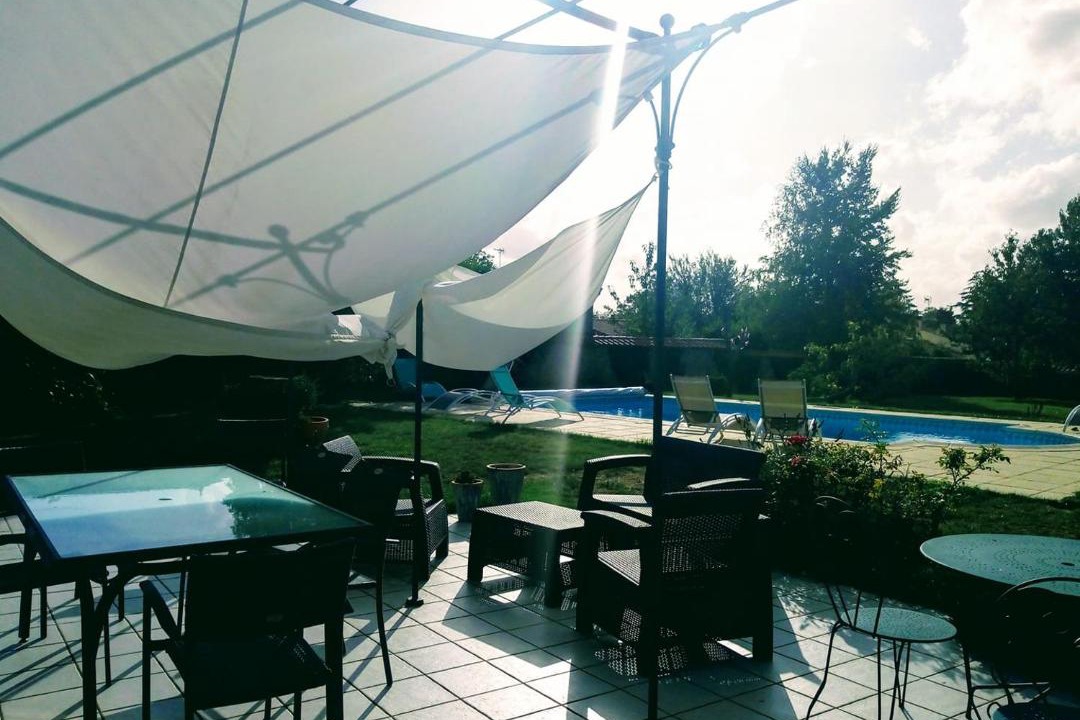 Photo of Others in Thire