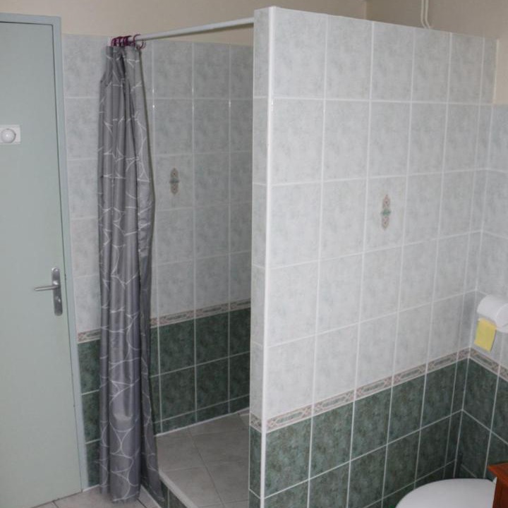 Photo of Bathroom in Lanester