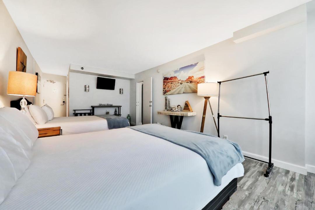 Photo of Others in Daytona Beach