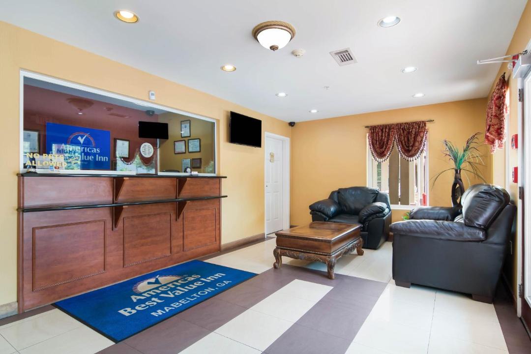 Photo of Livingroom in Mableton