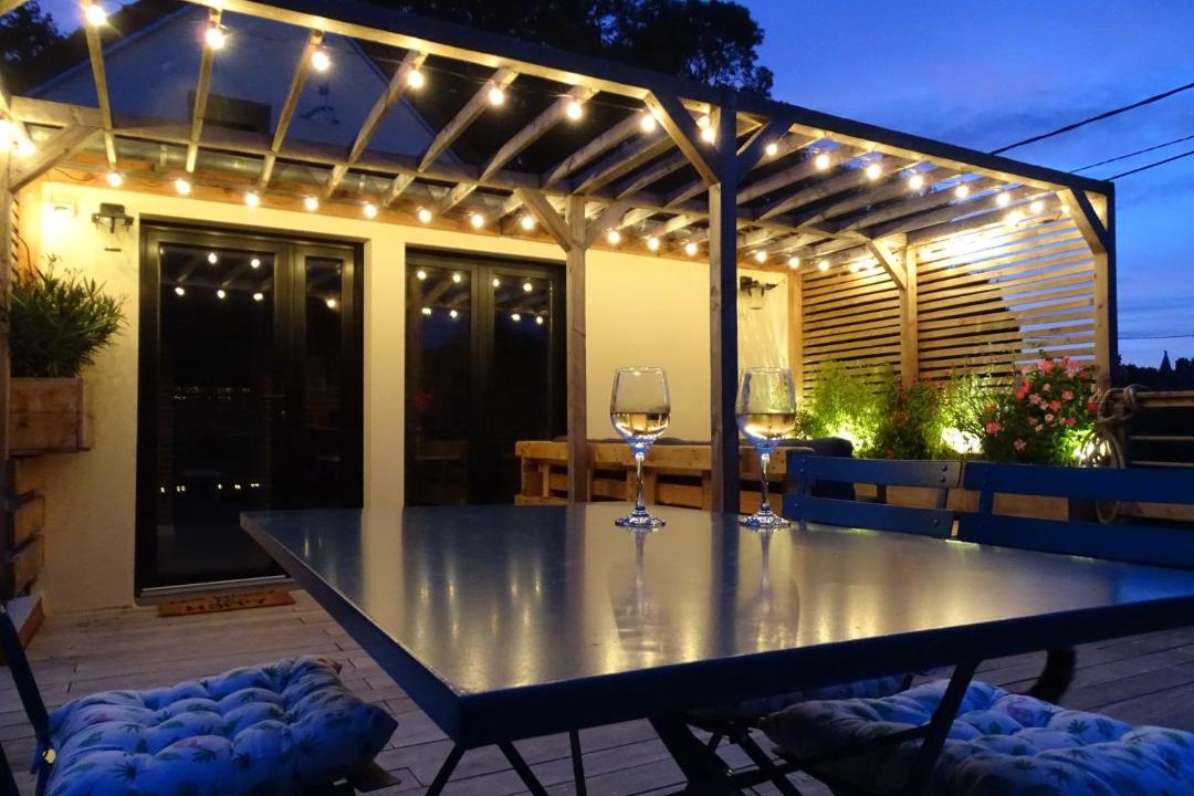 Photo of Others in Duvy