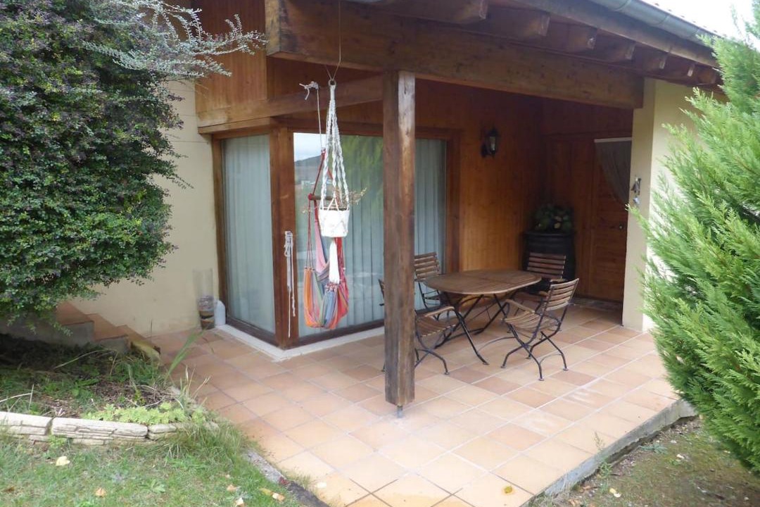 Photo of Buildings in Pobes