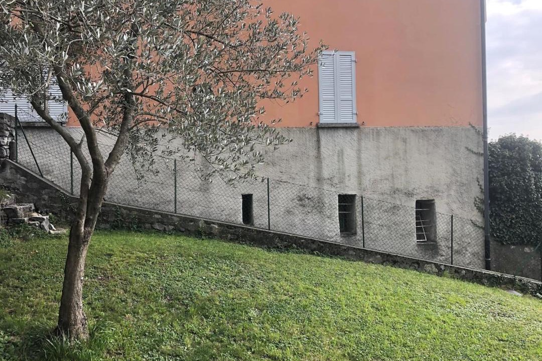 Photo of Others in Caneggio
