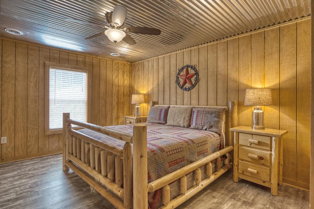 Photo of Bedroom in Sevierville