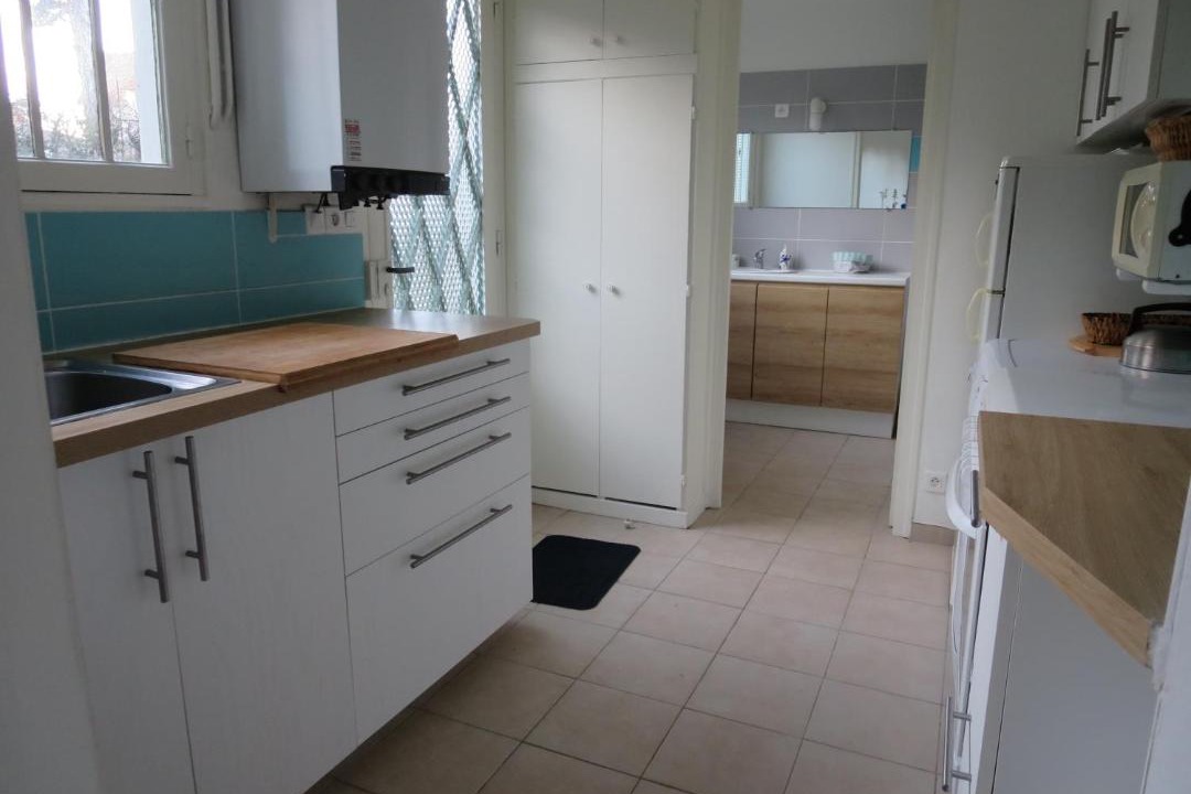 Photo of Kitchen in Saint-Pair-sur-Mer