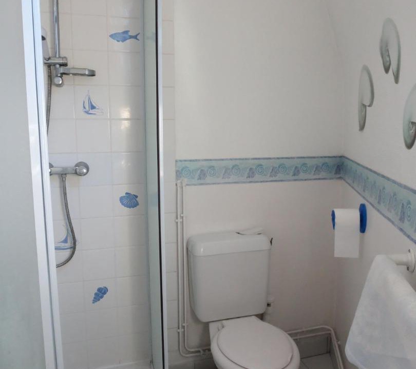 Photo of Bathroom in Saint-Pair-sur-Mer