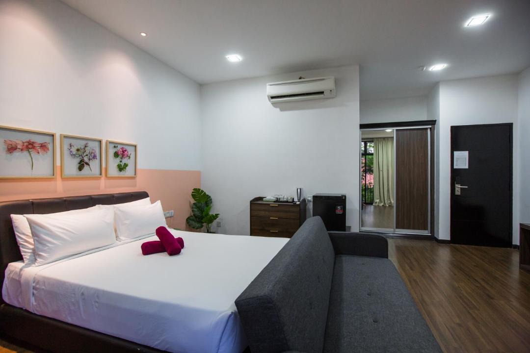 Photo of Others in Kampung Kuala Parit