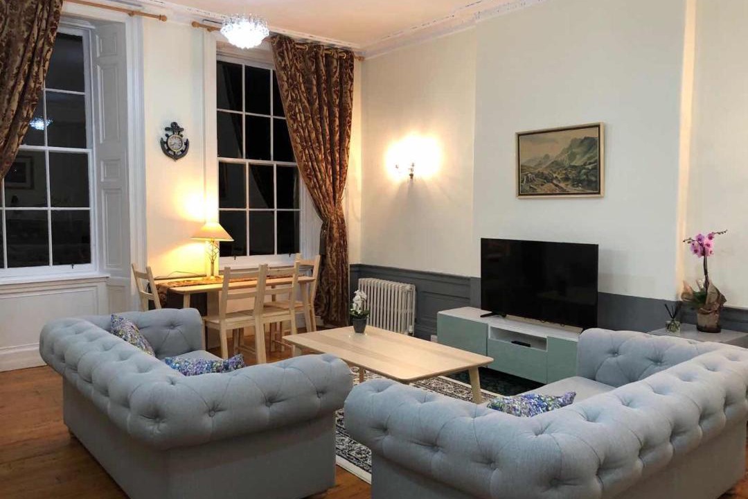 Photo of Livingroom in New Town