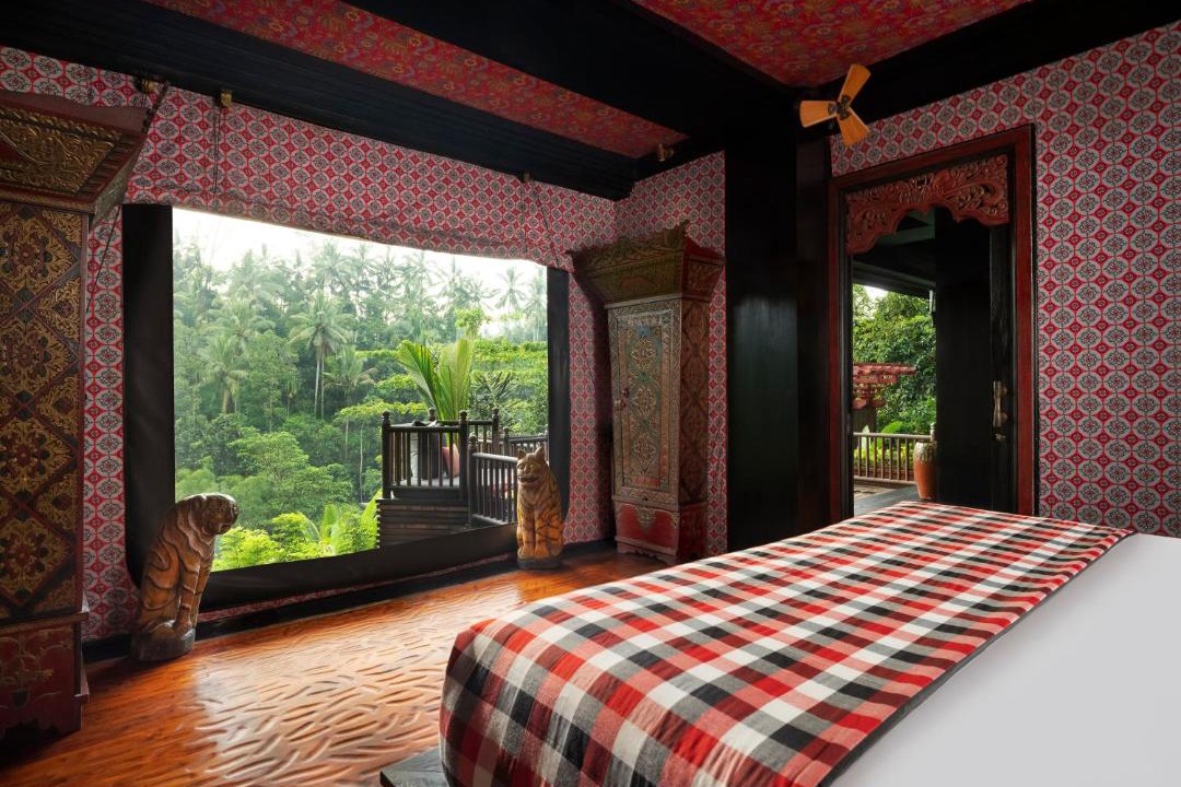 Photo of Others in Sambahan