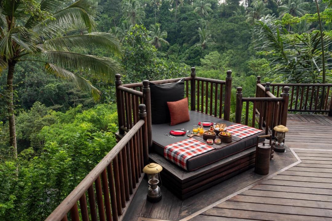 Photo of Others in Sambahan