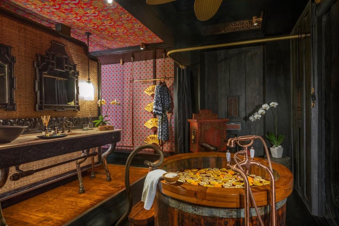 Photo of Others in Sambahan