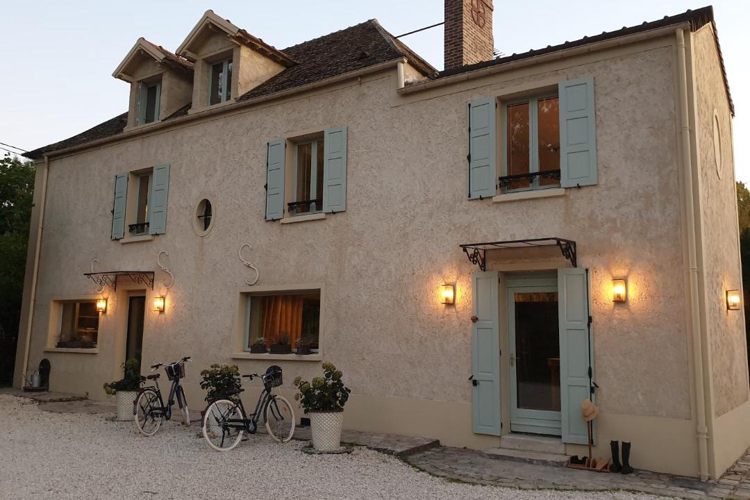 Photo of Others in Gambais