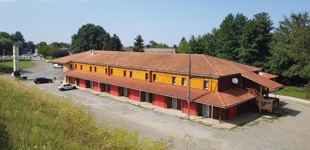 Photo of Buildings in Semeac