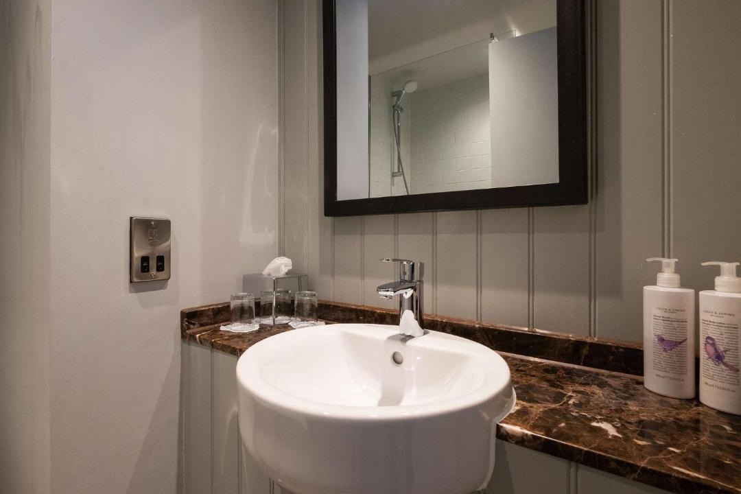 Photo of Bathroom in London Borough of Ealing