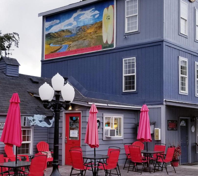 Photo of Others in Chelan