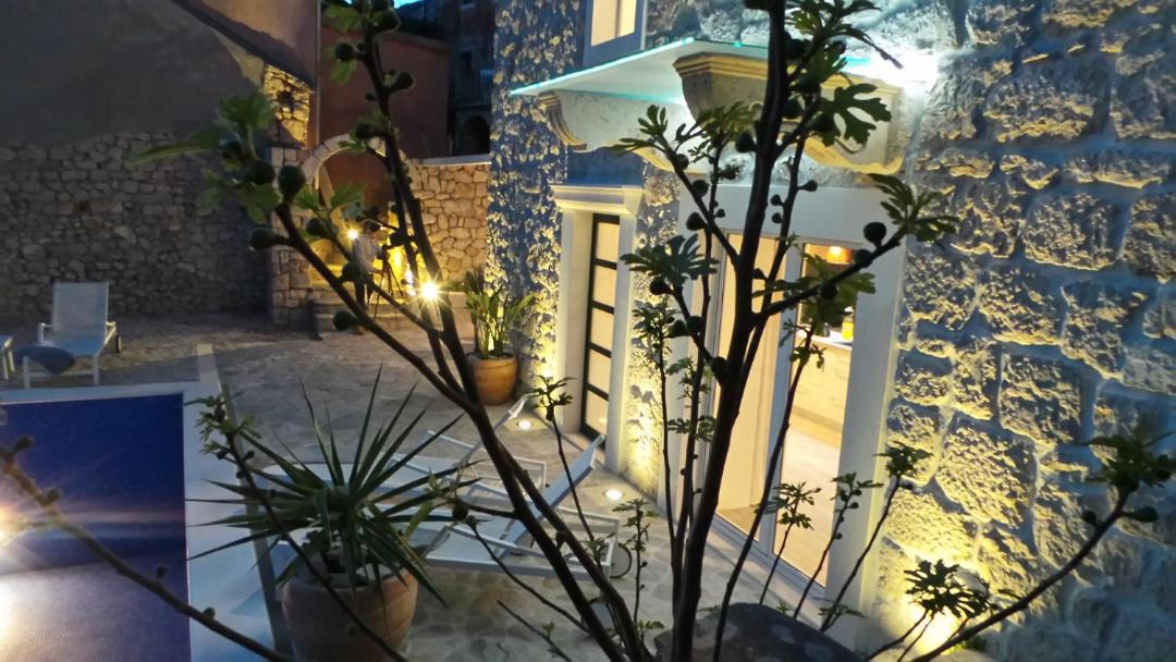 Photo of Buildings in Srida sela