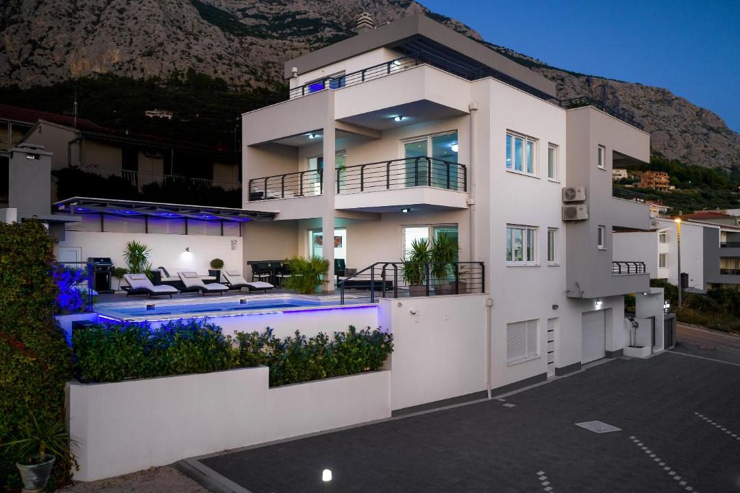 Photo of Others in Makarska