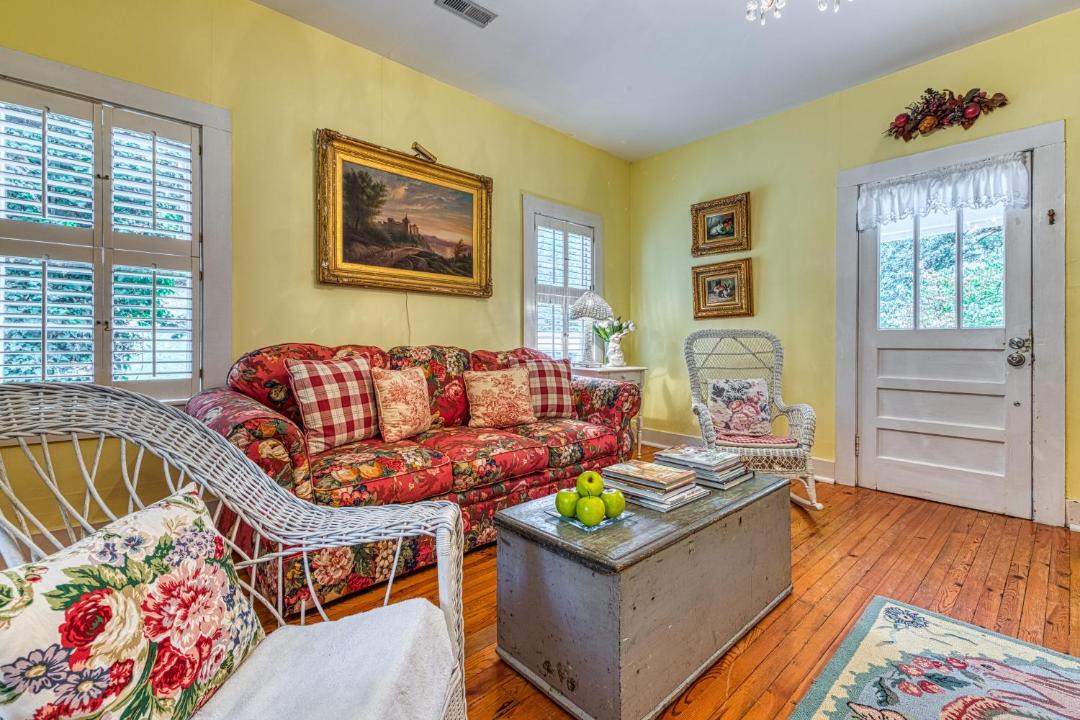 Photo of Others in Townsend