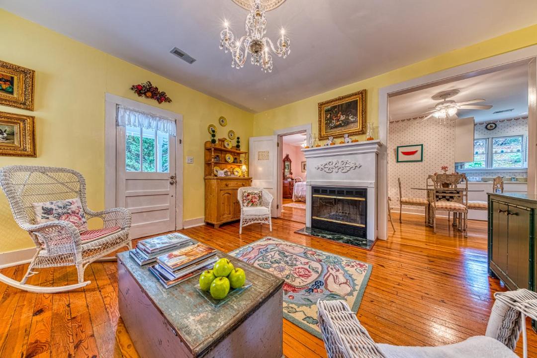 Photo of Others in Townsend