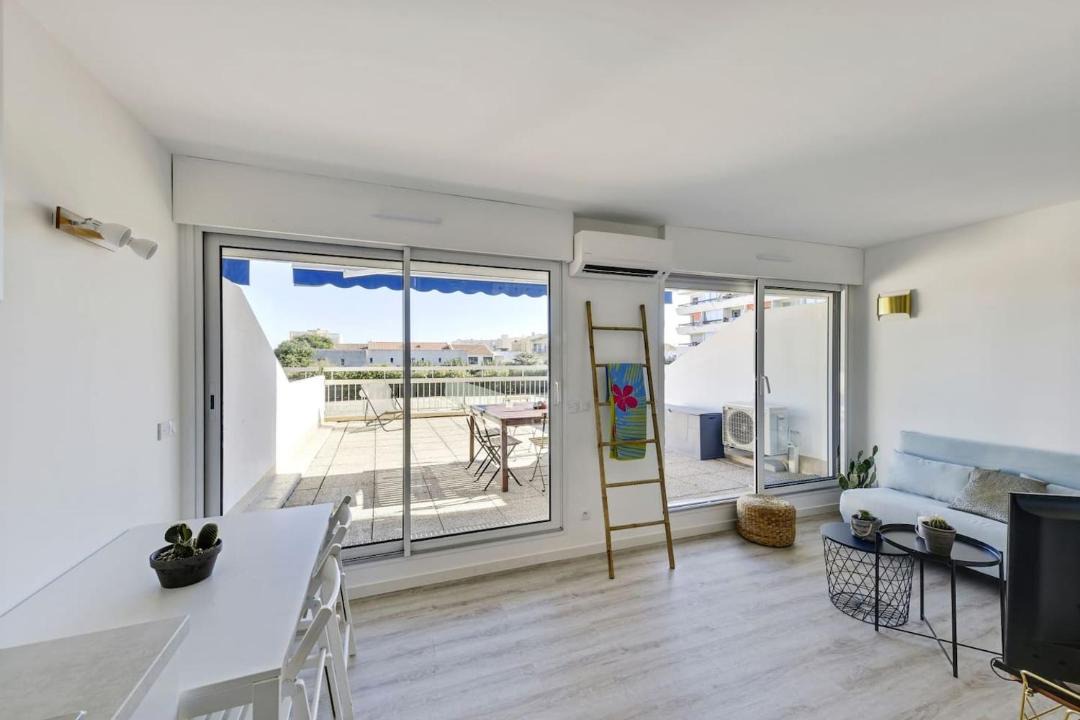 Photo of Livingroom in Carnon-Plage