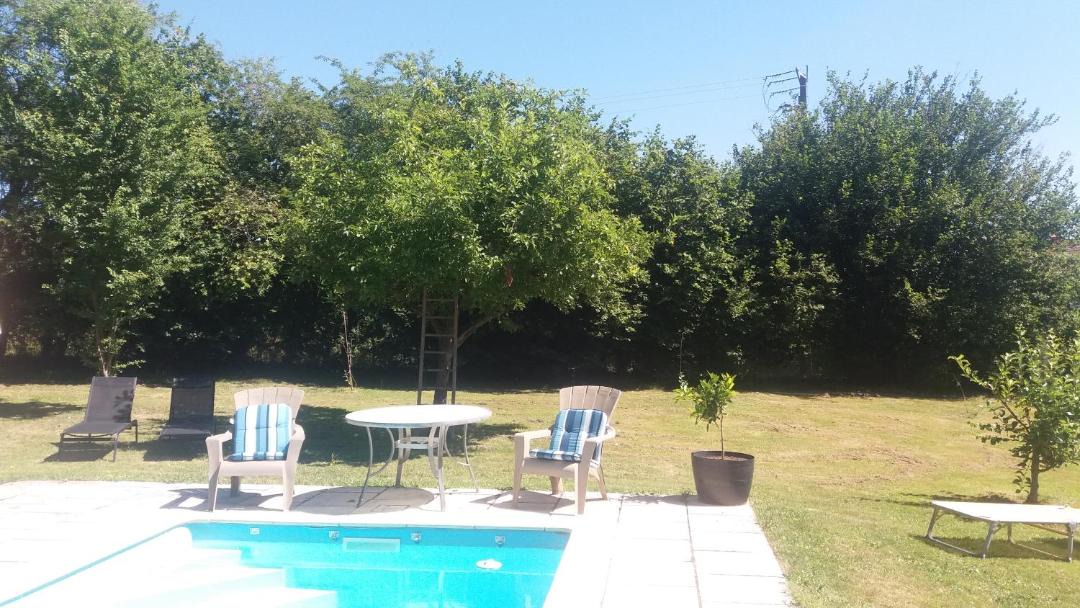 Photo of Outdoor in Dompierre-les-Eglises