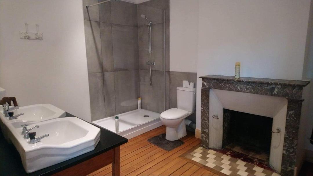 Photo of Bathroom in Epernay