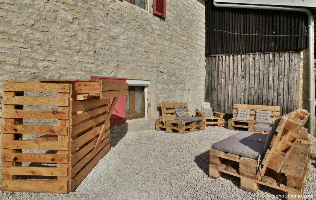 Photo of Others in Molain