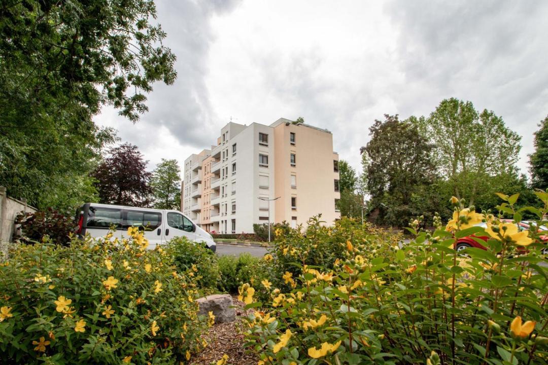 Photo of Buildings in Cambrai