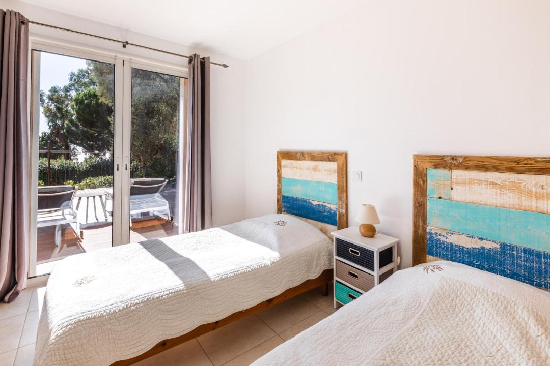 Photo of Bedroom in Cavaliere Beach