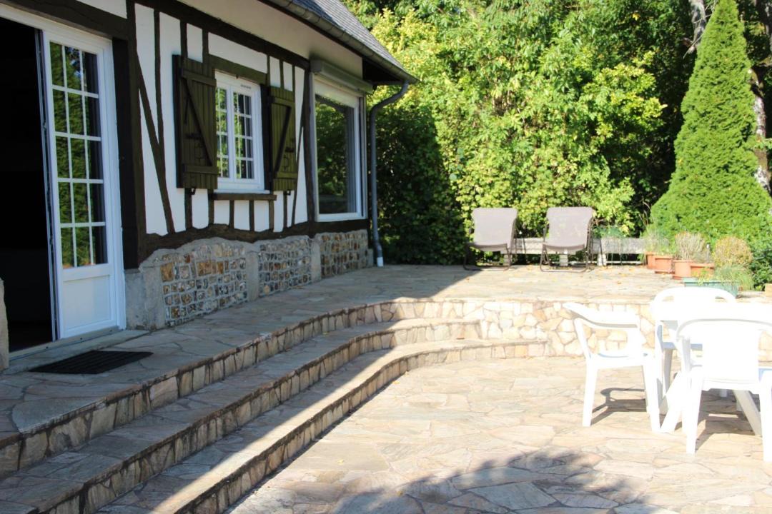 Photo of Others in Broglie