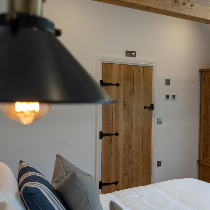 Photo of Others in Burcot