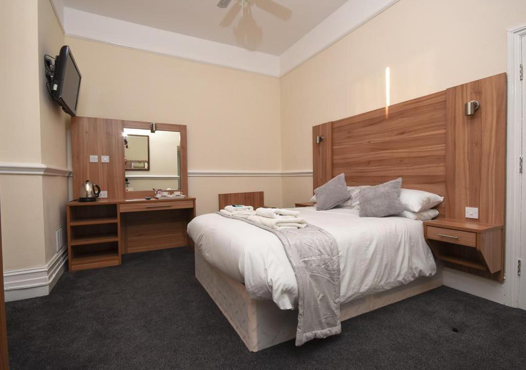 Photo of Bedroom in Isle of Grain