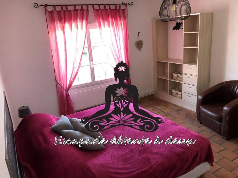 Photo of Bedroom in Milly-la-Foret