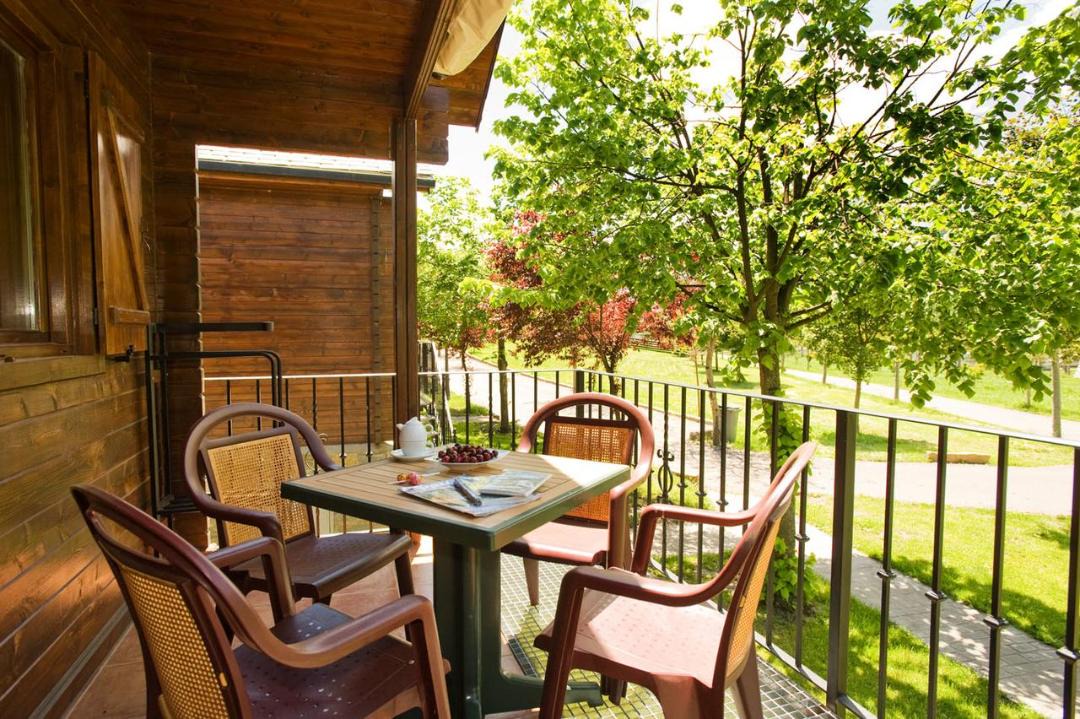 Photo of Patio Balcony in Sesue