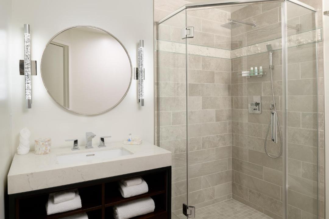 Photo of Bathroom in Avalon