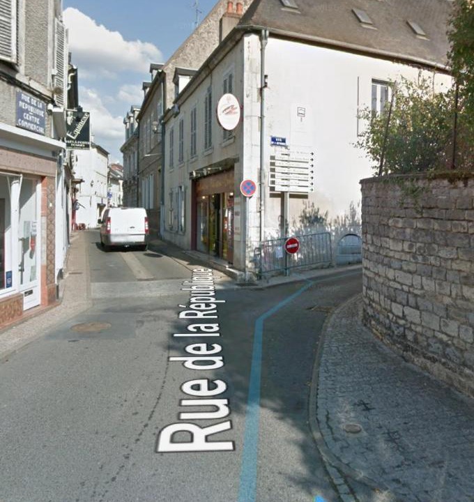 Photo of Buildings in Decize