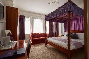 Photo of Bedroom in Fleet