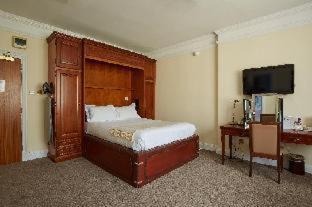 Photo of Bedroom in Fleet