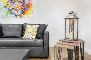 Photo of Others in Pollokshields