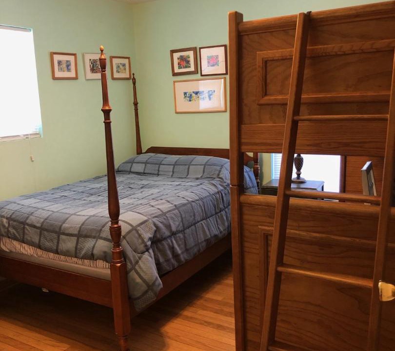 Photo of Bedroom in Terramar Beach