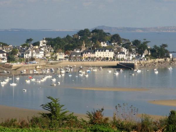 Photo of Others in Locquirec