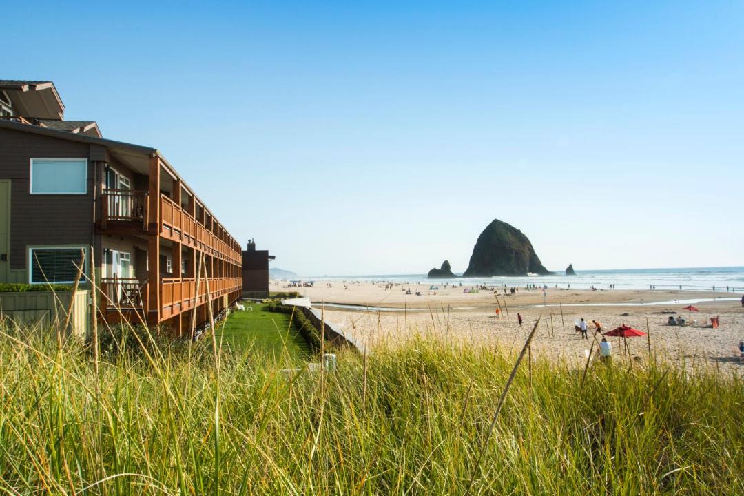 Photo of Others in Downtown Cannon Beach