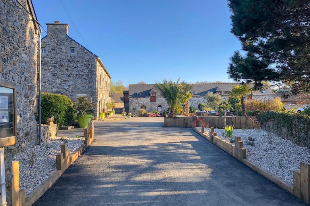 Photo of Others in Yffiniac