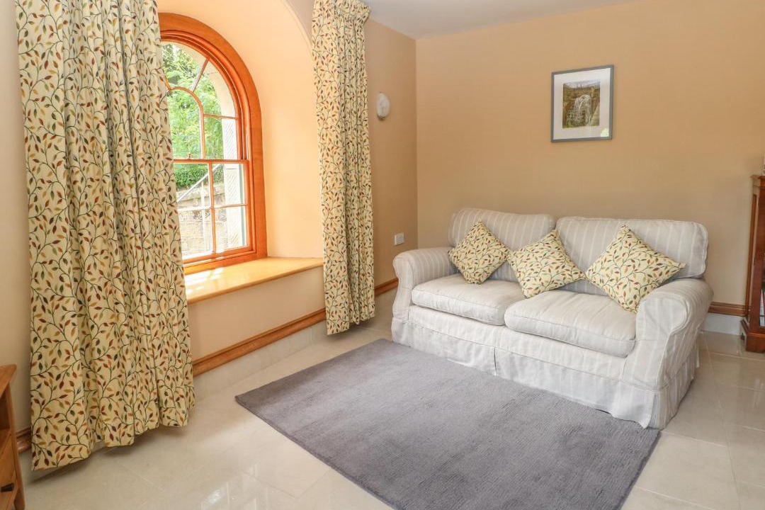 Photo of Others in Longnor